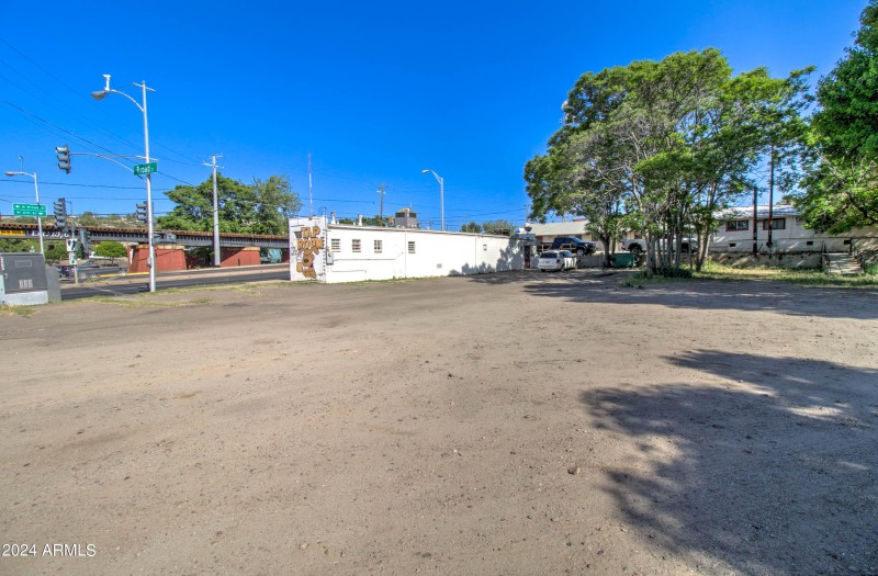 850 W Ash St-7