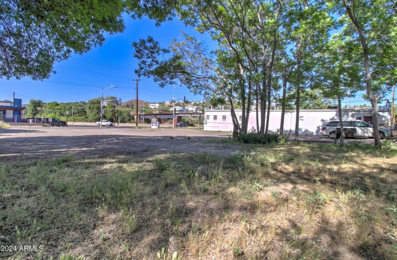 850 W Ash St-8