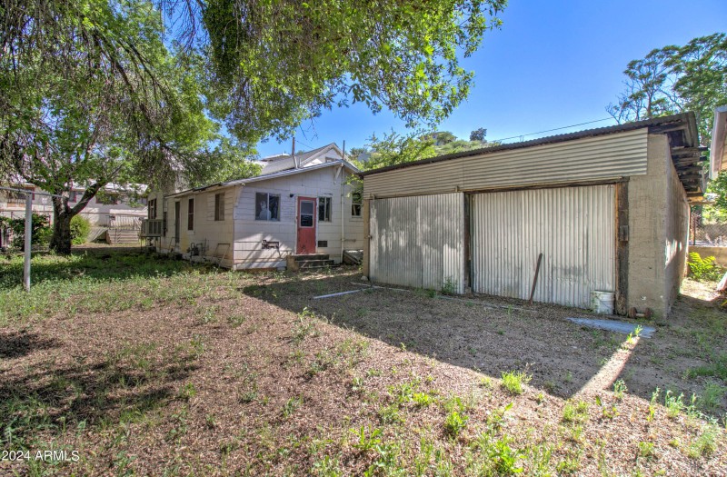 850 W Ash St-9