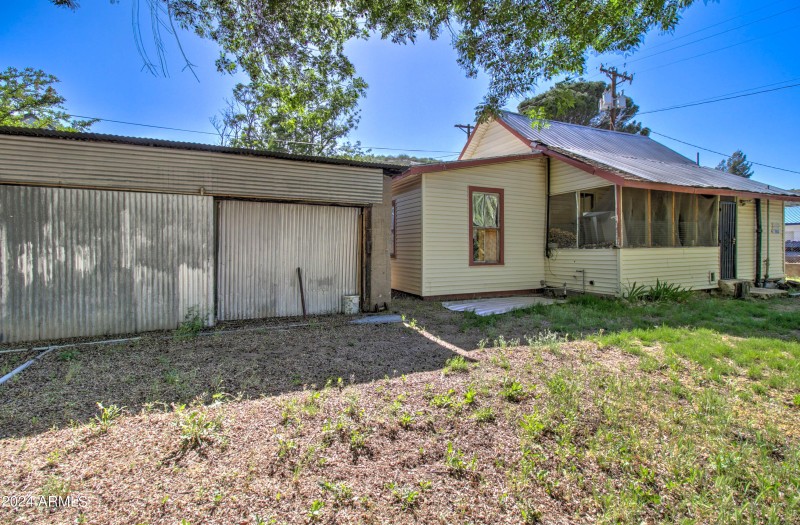 850 W Ash St-11