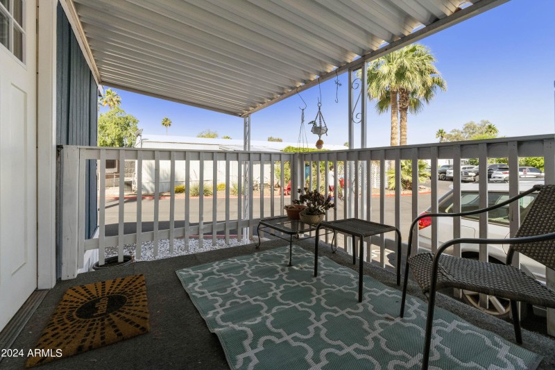 Deck off entry