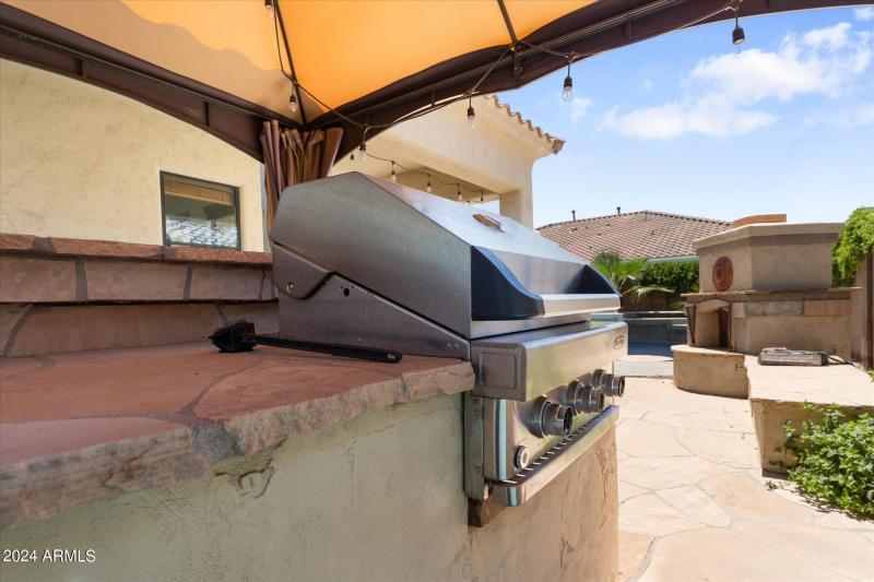 38-038-rear-exterior