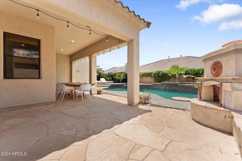 39-039-rear-exterior