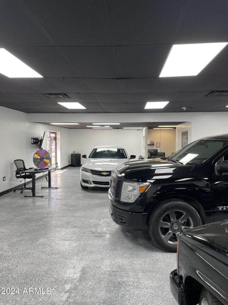 Showroom Photo #2
