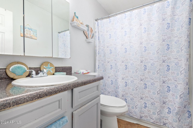 Unit 3 Bathroom