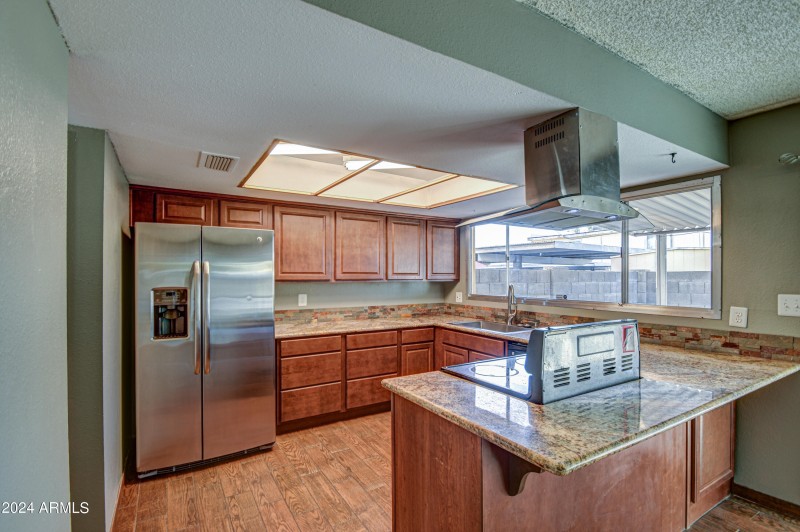 Kitchen 3