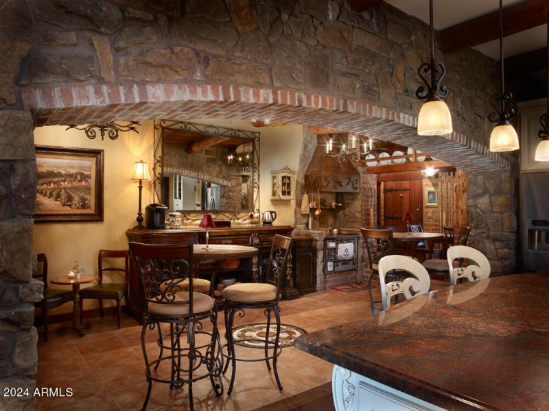 ranch house