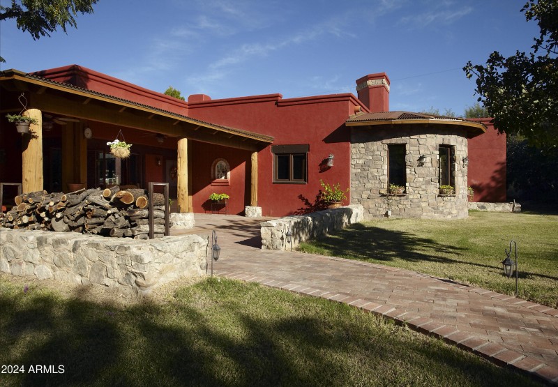 Ranch House Front - 2