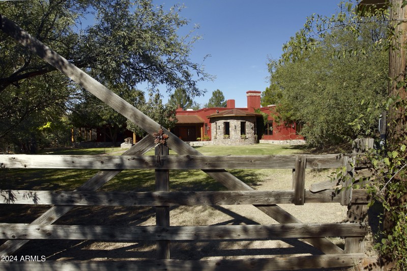 Ranch House Front - 3