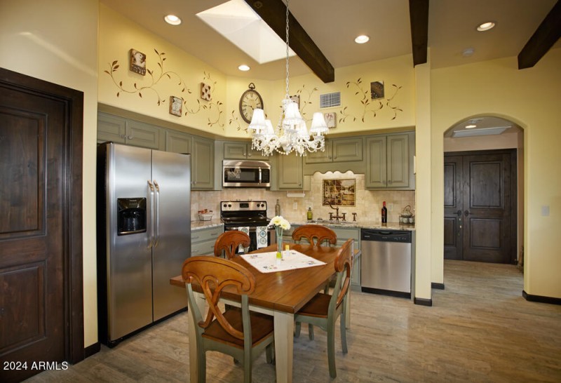 Cottage Kitch 9765
