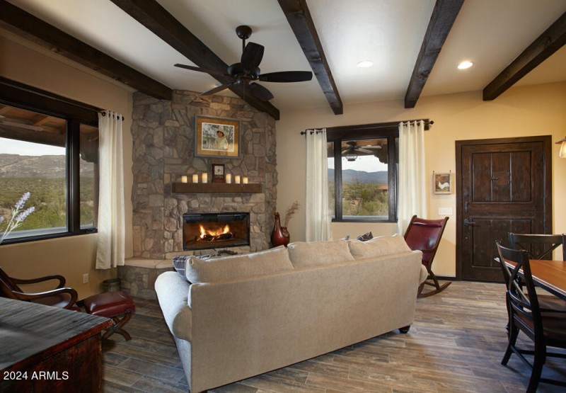 Farmhouse LRa 1504
