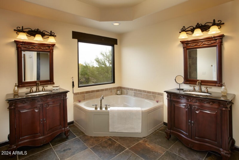 Vineyard Bath 1762