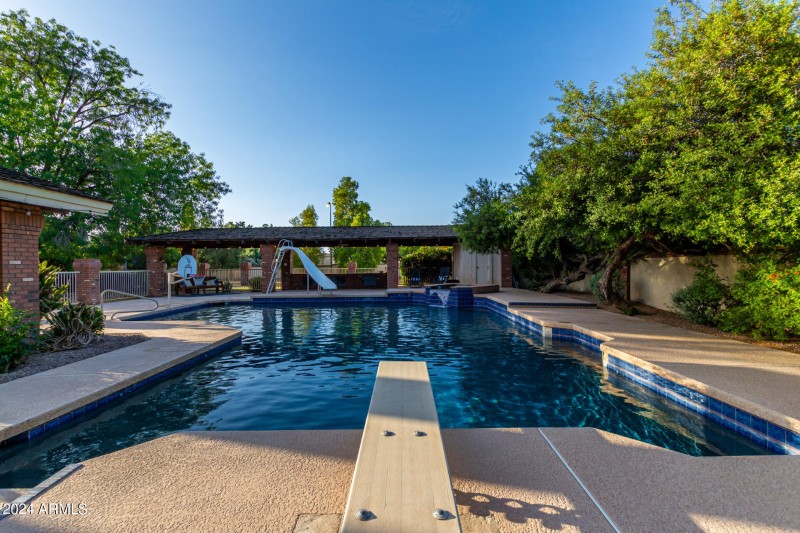 Diving Pool