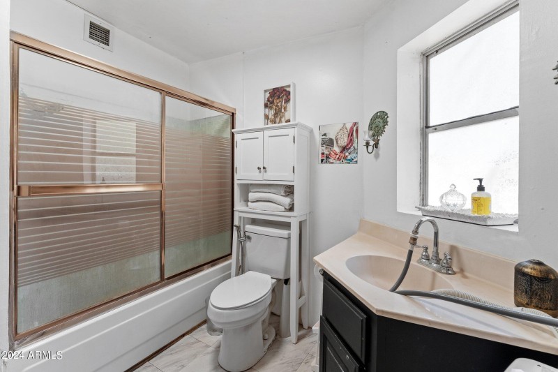 17-web-or-mls-2024-05-28 01.26.47-2