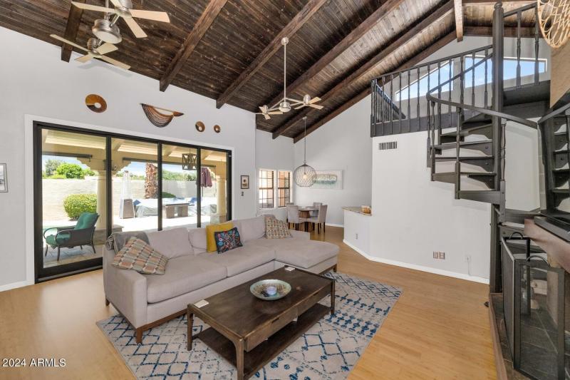 9032 N 83rd St-large-011-004-9032 N 83rd