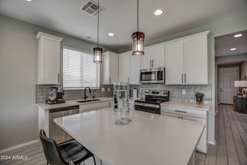 Kitchen 4