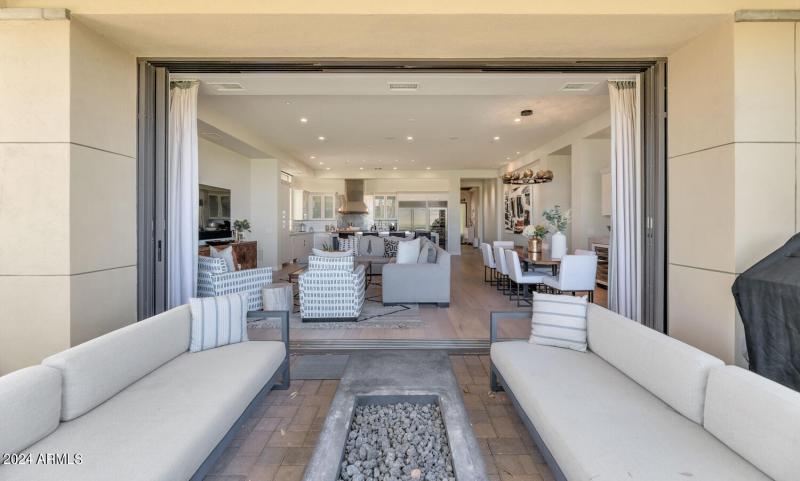 2 Biltmore Estates Dr-large-017-036-2 Bi