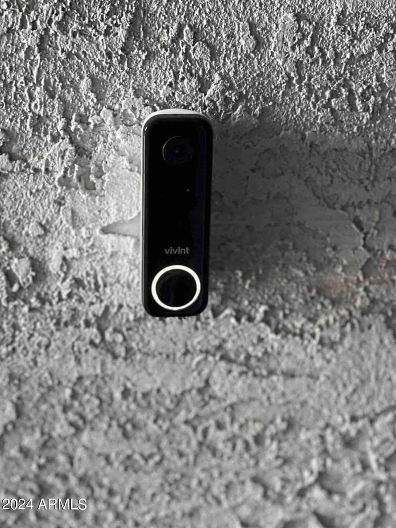 c1204db1-0498-4e08-a772-c31b66812829