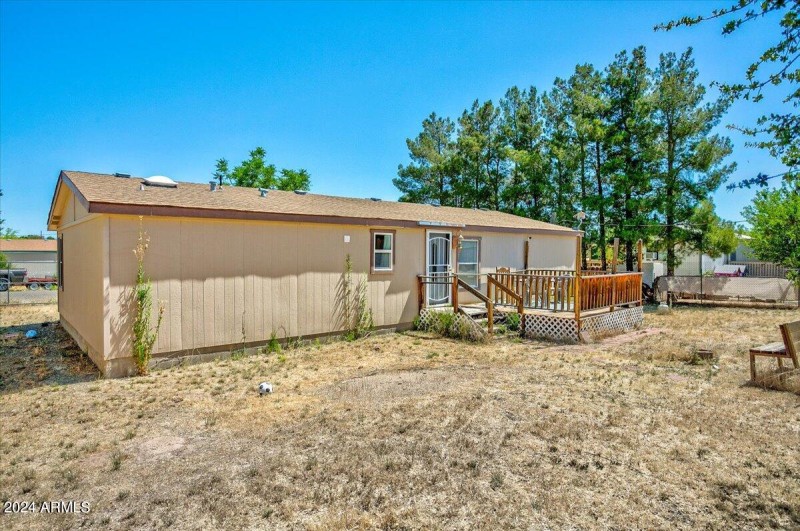 15-Back of Home