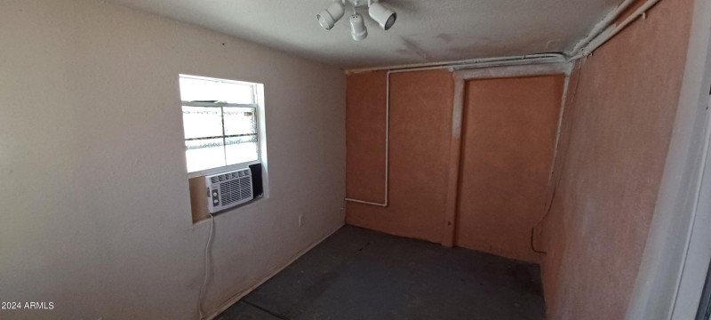 bedroom of casita