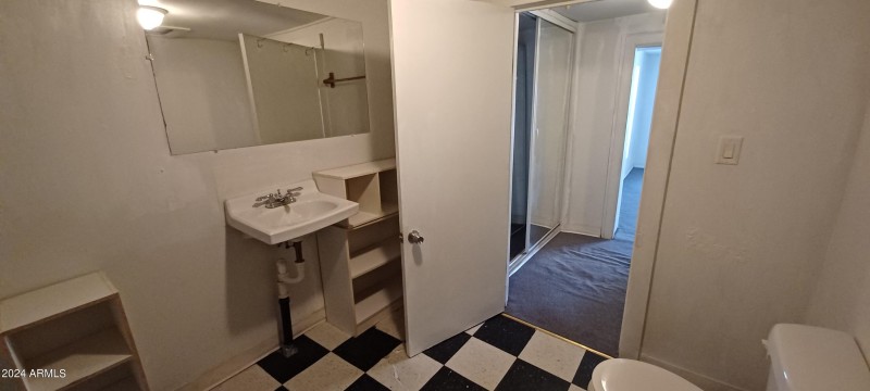 casita bathroom