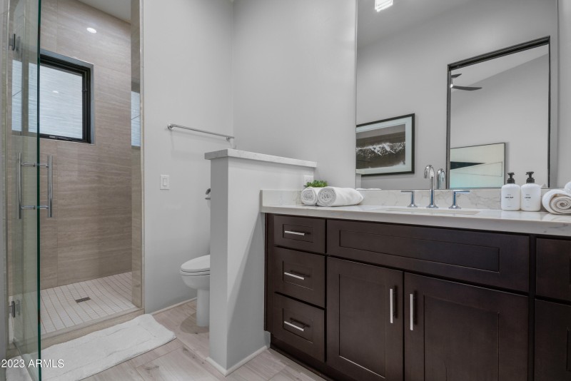 Bathroom #2