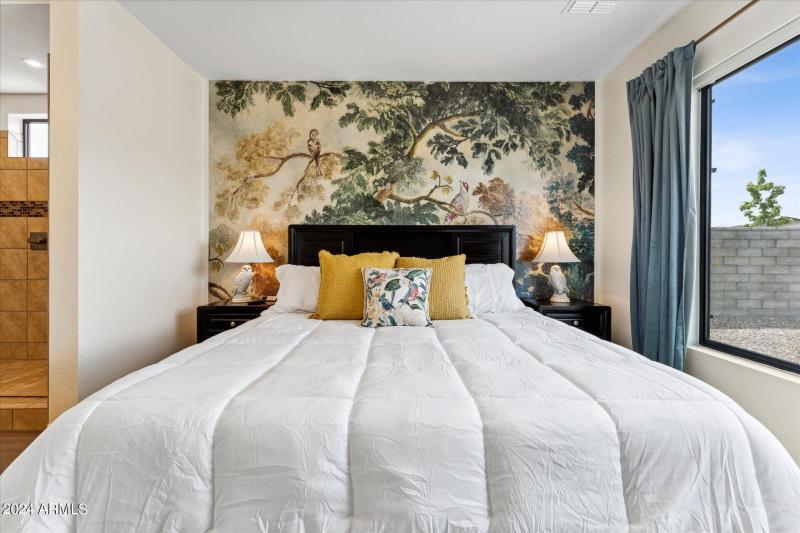 20-020-primary-bedroom