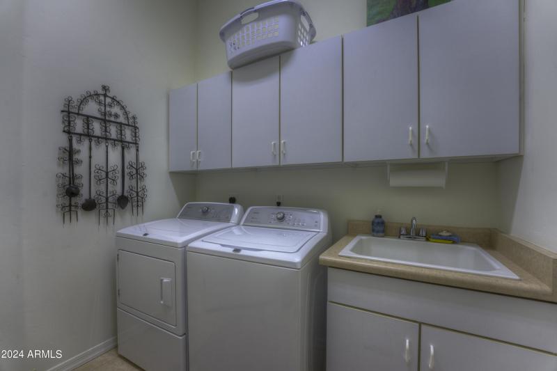 Laundry room off kitchen