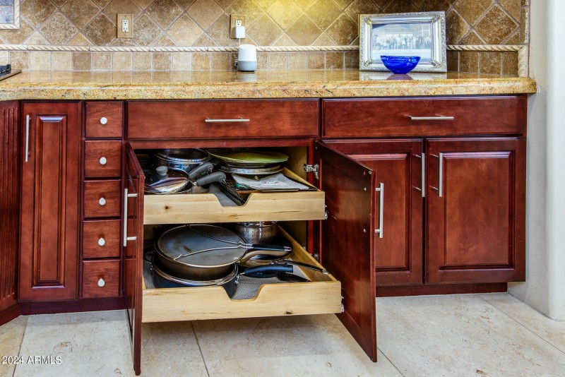 Large Pull Out Drawers