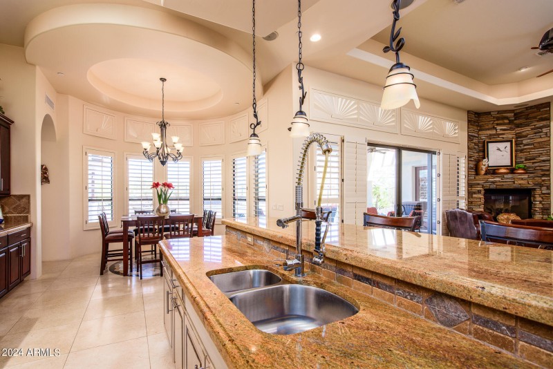 Level 6 Granite Countertops W/Big Island