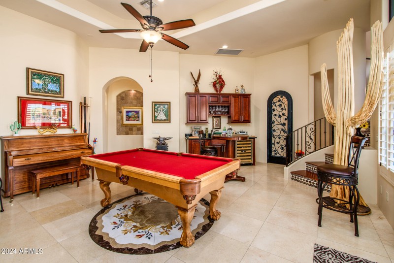 Built-In Wine Cooler, Full Wet Bar