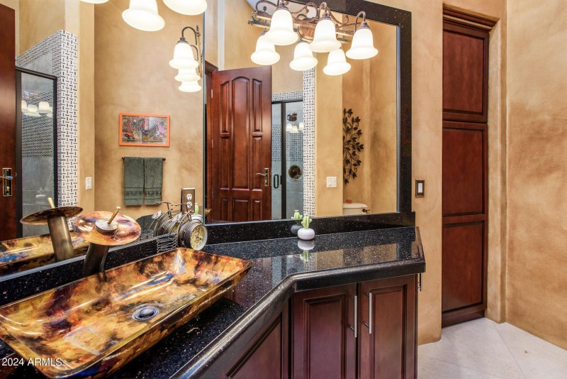 Full Bathroom With Custon Vessel Sink
