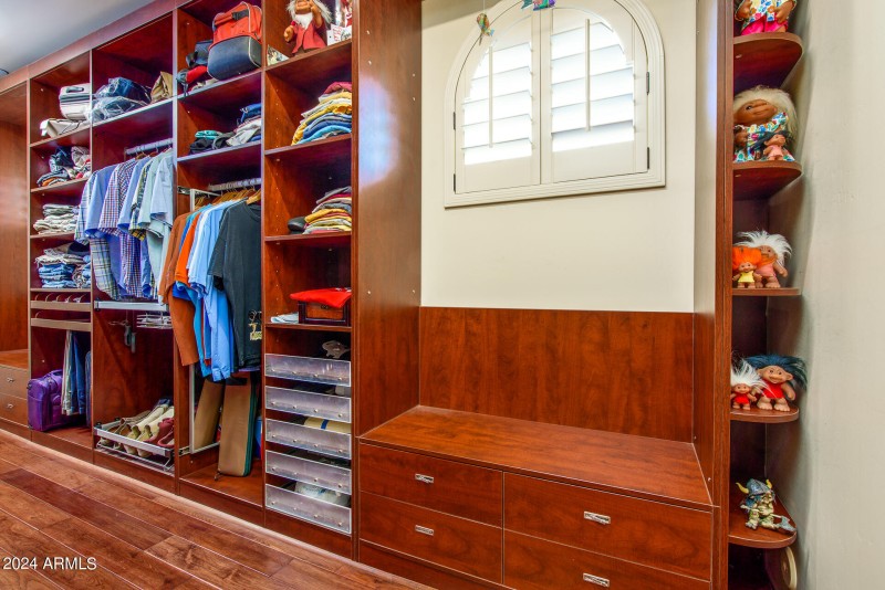 Walk-Through Closet W/ Drawers, Benches
