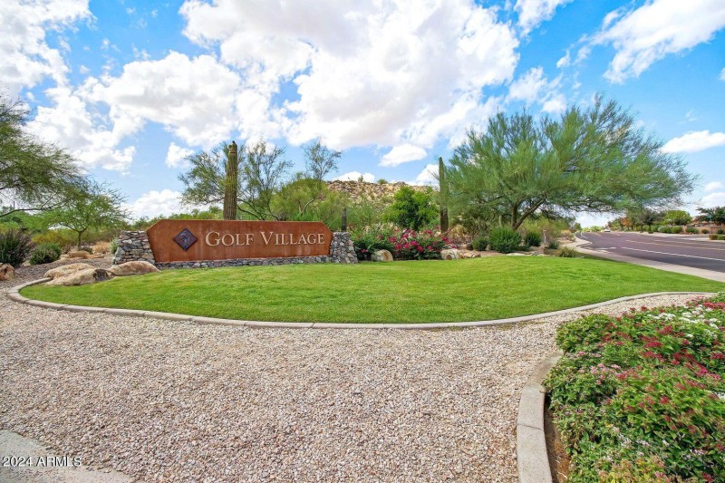 Golf Village