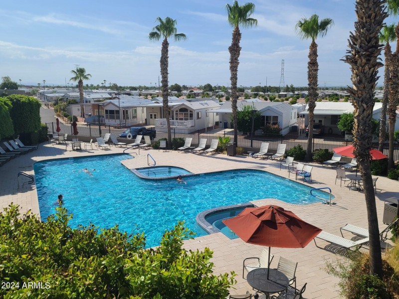 Viewpoint Pool 3