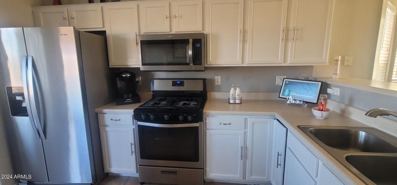 3731 CR kitchen cabinets
