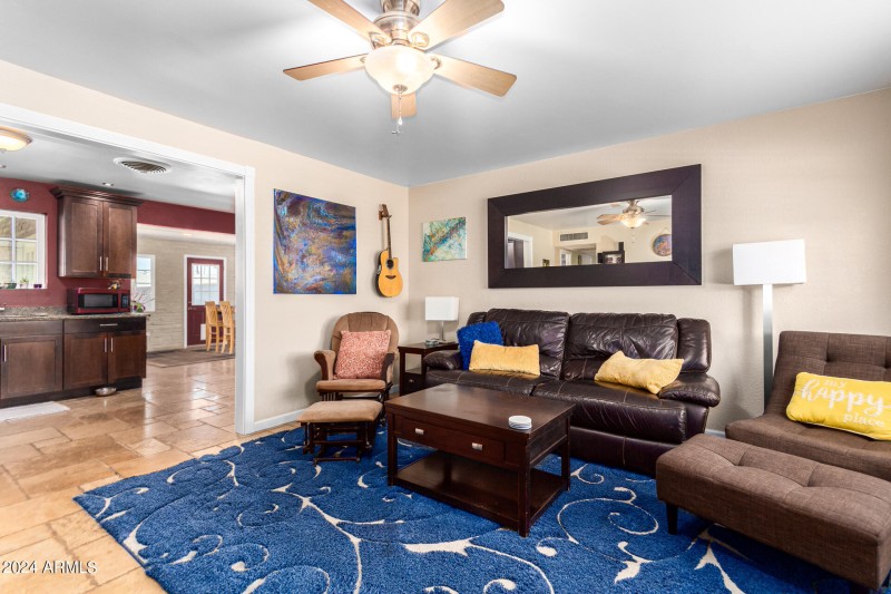 MOVE IN READY