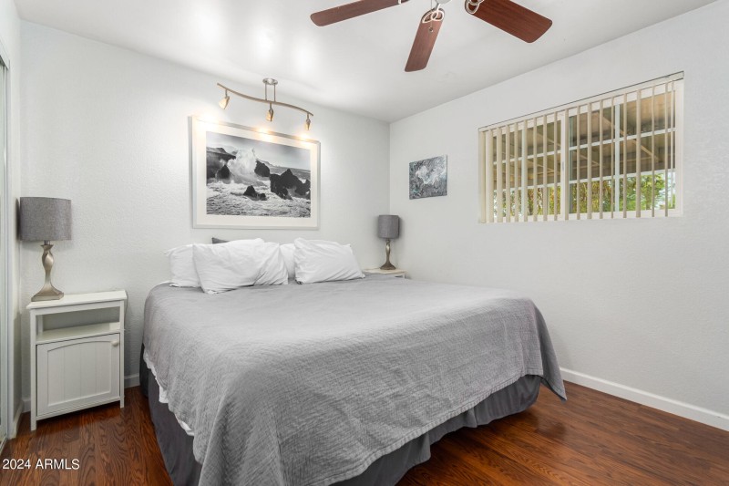 MAIN BEDROOM