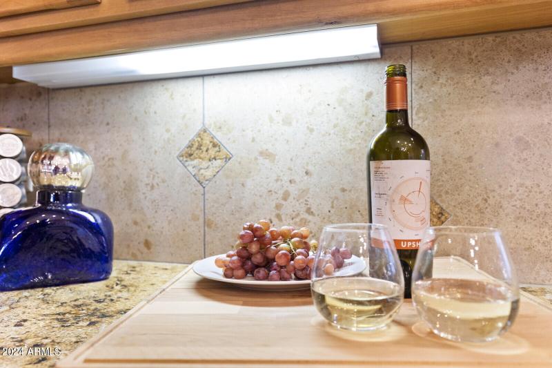 19_11362_E_Dale_Ln__019_mls