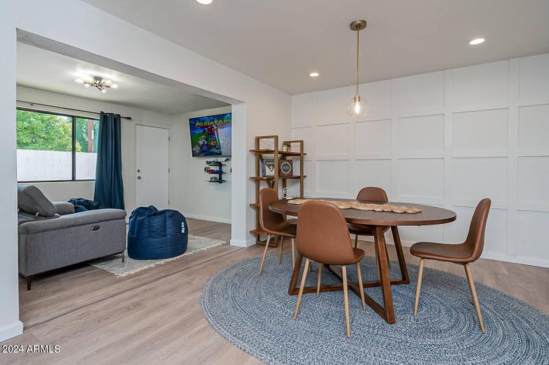 1315a35f-93ff-43e7-8eb8-21b80d748928