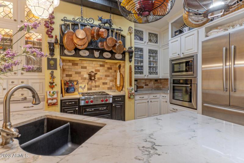 Kitchen appliances