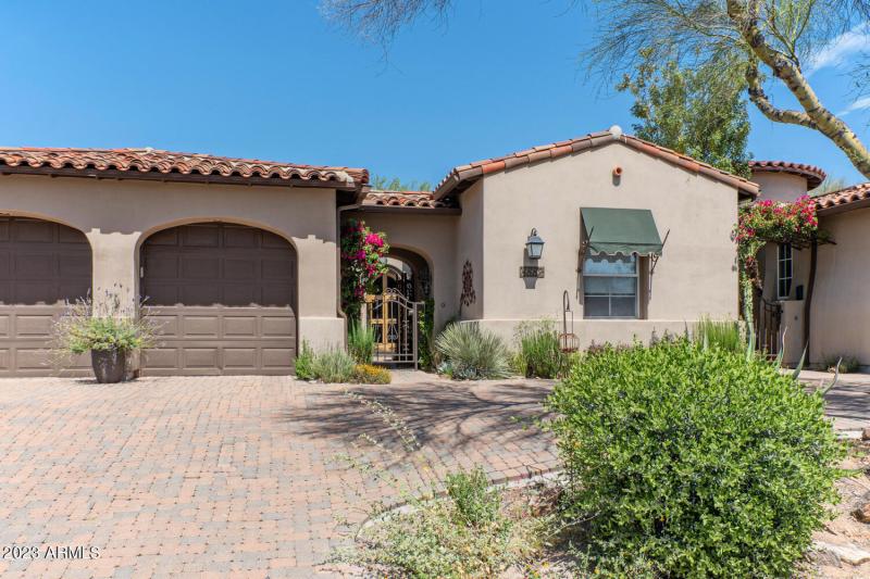 8882 E Flathorn Dr Scottsdale-large-001-