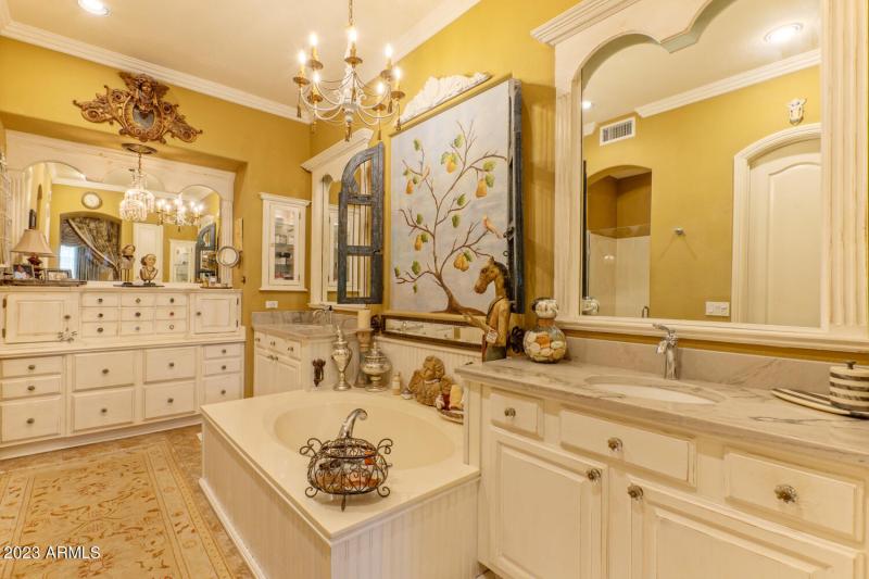 8882 E Flathorn Dr Scottsdale-large-018-