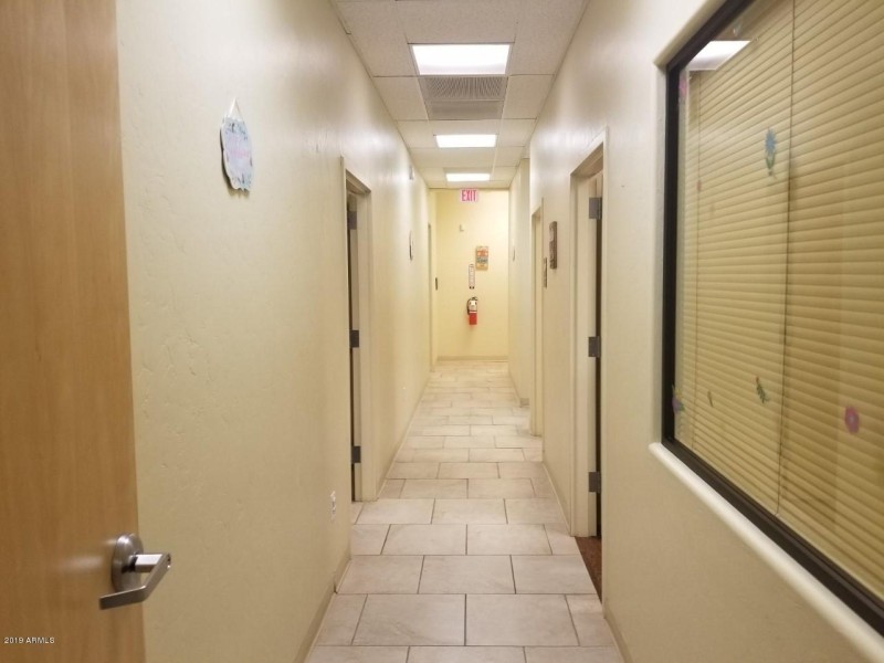 936 1st side 1st hallway