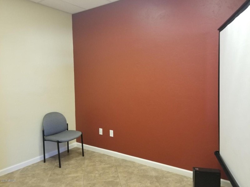 936 2nd side office 1