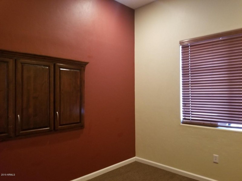 936 2nd side office 3