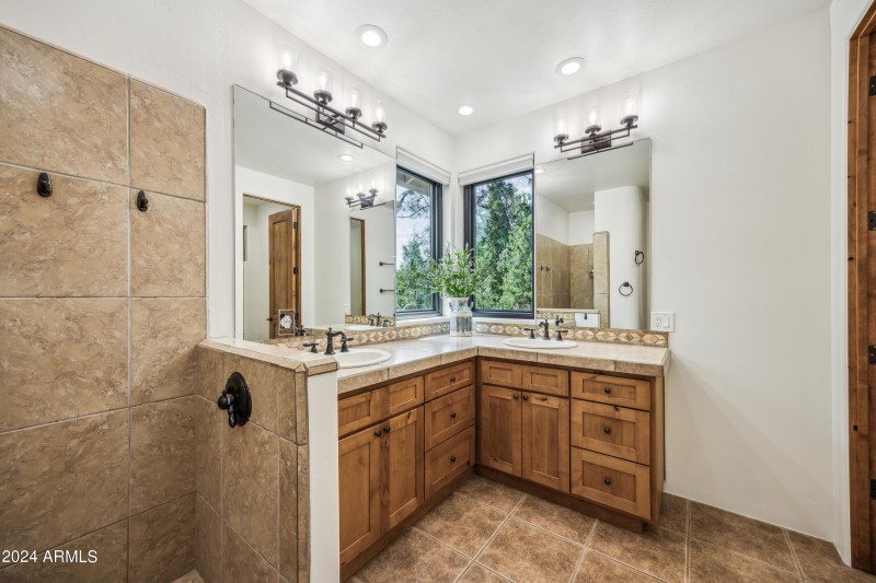 310_N_Grapevine_Dr_Payson_AZ_85541_USA-B