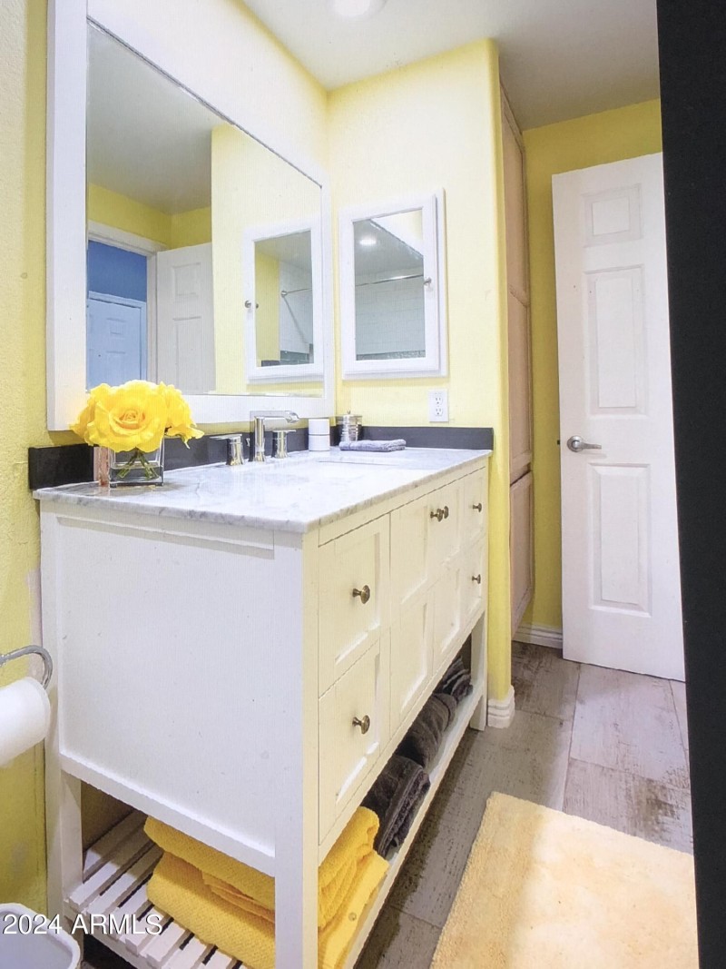 Gorgeous Guest Bathroom