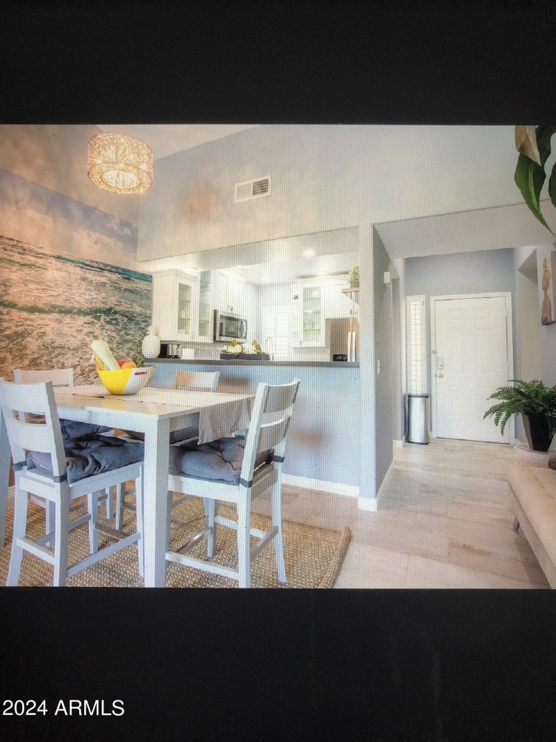 Dining Space for the Entire Family