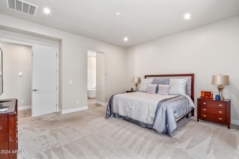 5707 Killen Loop - Photo 13 - Primary Be
